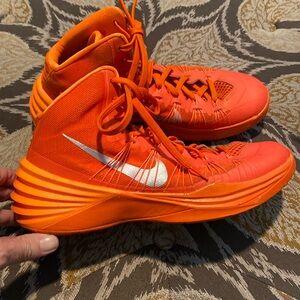 Men’s Nike Hyper Dunk 2013 Size 10.5